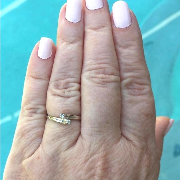 Antique 14k Solid White Gold Diamond Bypass Ring - Picture 2 of 5